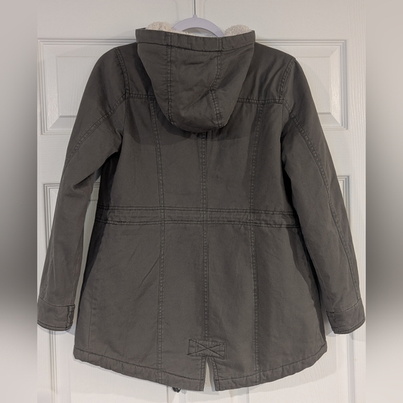 Jacket - Picture 3 of 3